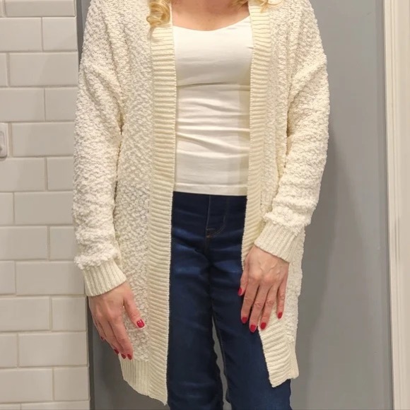 Chenille Popcorn White Cardigan Sweater 
